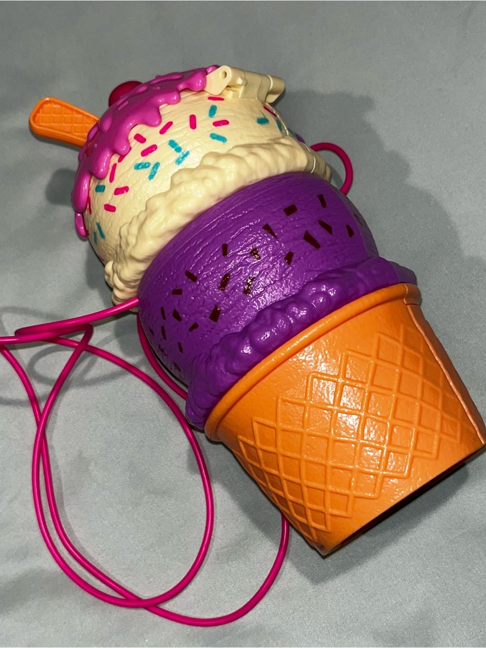 Mattel Polly Pocket spin n surprise ice cream cone playset